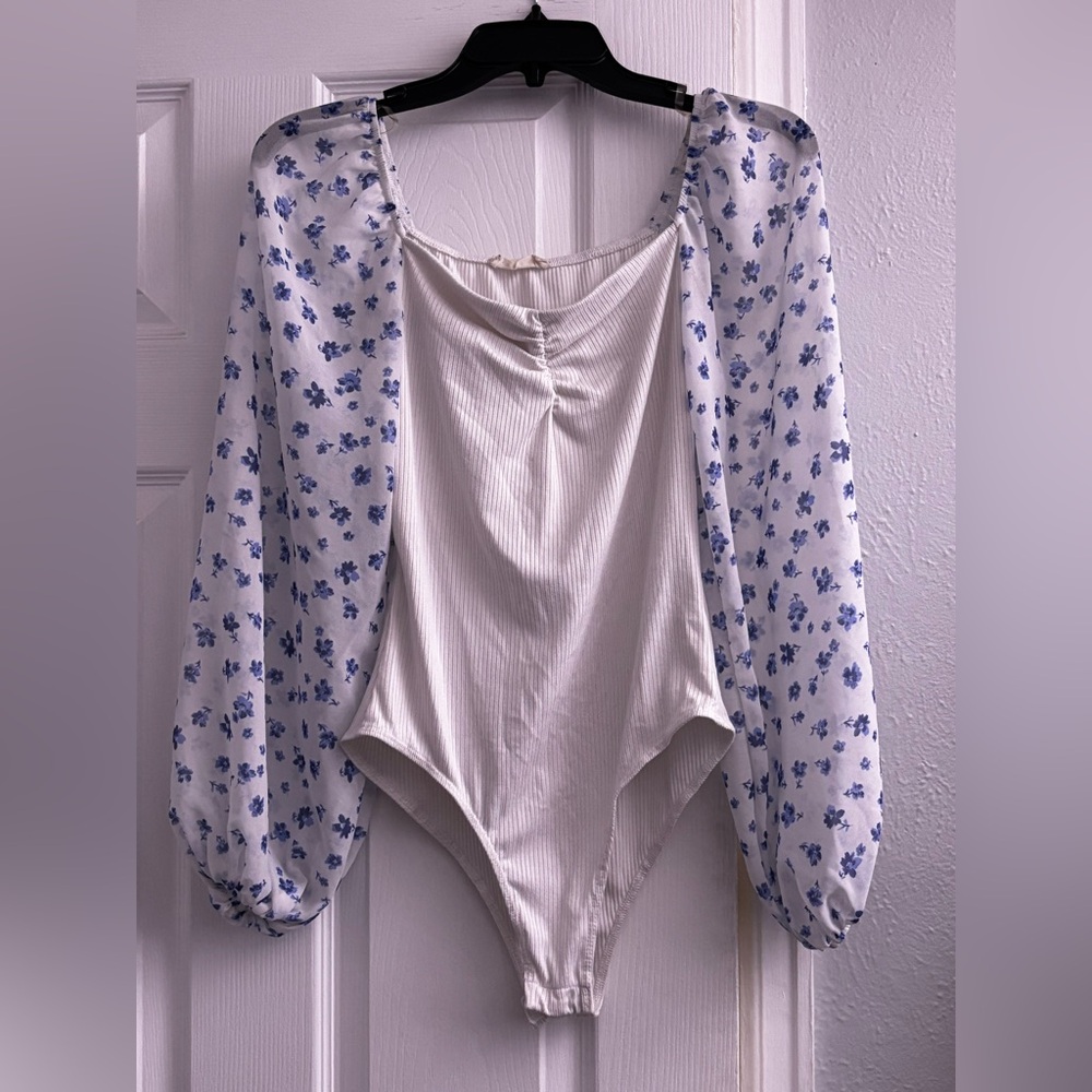 Altar’d State Floral Long Sleeve Bodysuit Size M